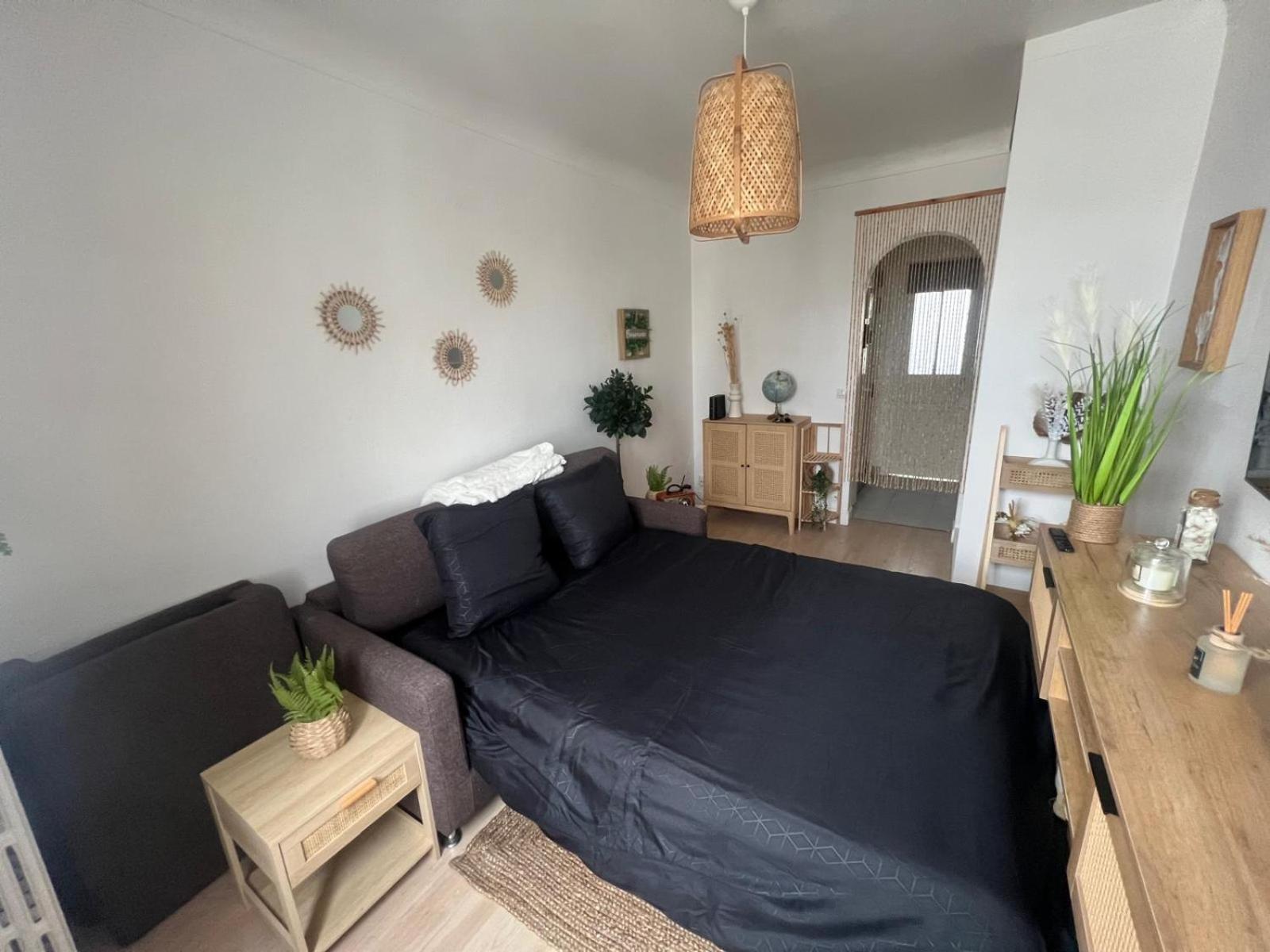 סן-קואן Charmant Appartement Aux Portes De Paris - 2Pax מראה חיצוני תמונה